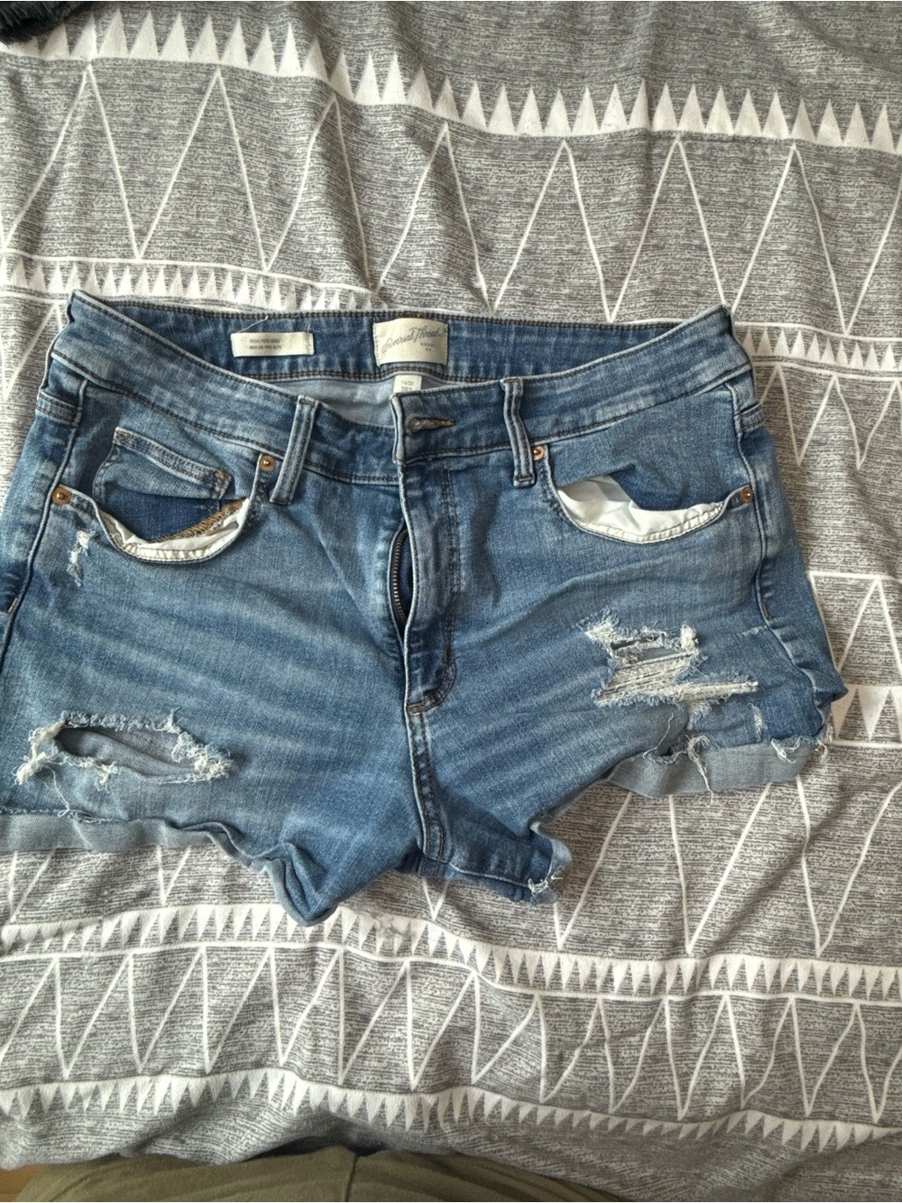 Universal Thread Distressed Blue Denim Cutoff Shorts